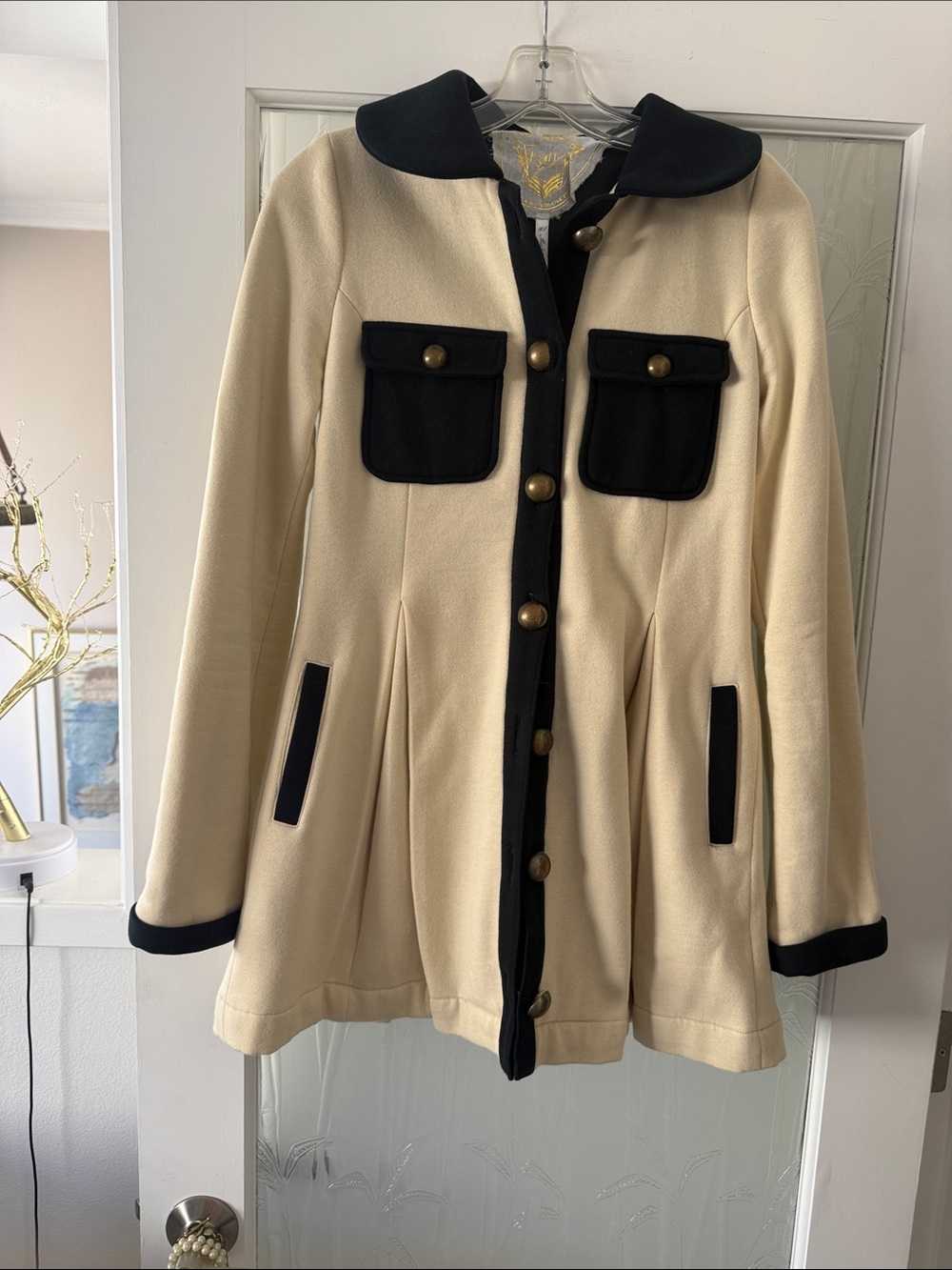 Super Cute Classic Cream and Black Contrast Coat beautifully lined